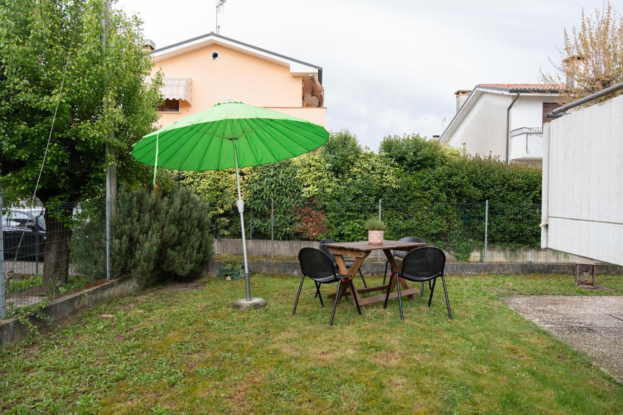 Marina'S Venice Garden Roncade Bagian luar foto