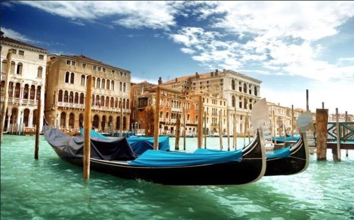 Marina'S Venice Garden Roncade Bagian luar foto